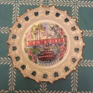 VINTAGE Decorative Memphis plate.